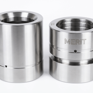 002409 100130 002409 100140 Furukawa FXJ475 Front Holder Front Bush